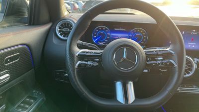 Mercedes EQA 250+