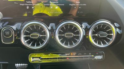 Mercedes EQA 250+