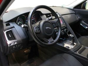 Jaguar E-Pace 2.0D 110kW 4WD Auto  - Foto 2
