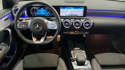 Mercedes Clase A 180 d AMG Line