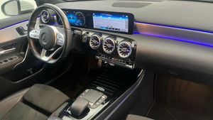 Mercedes Clase A 250 e AMG Line (EURO 6d)  - Foto 2