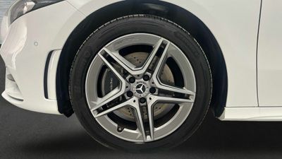 Mercedes Clase A 250 e AMG Line (EURO 6d)