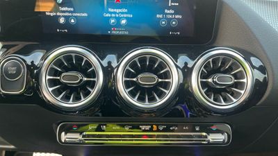 Mercedes EQA 250+