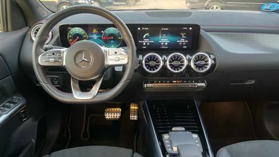 Mercedes EQA 250+