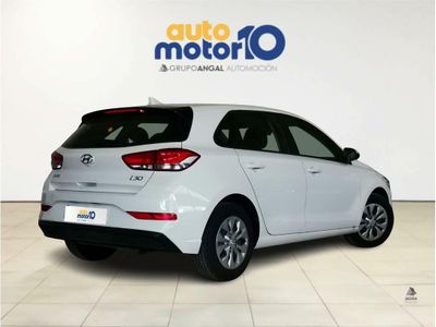 Hyundai i30 1.5 DPI Essence