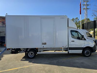 Mercedes Sprinter 515 CDI MEDIO PRO
