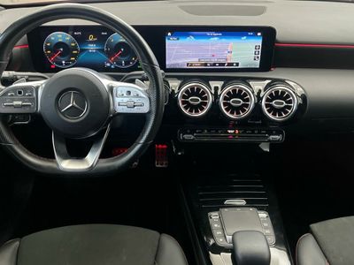 Mercedes Clase A 180 d AMG Line