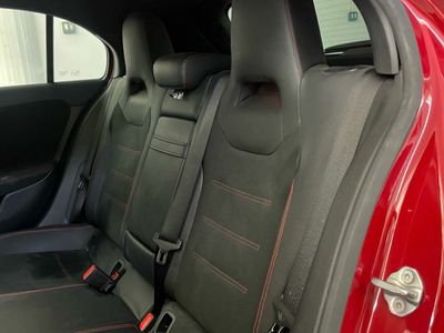Mercedes Clase A 180 d AMG Line