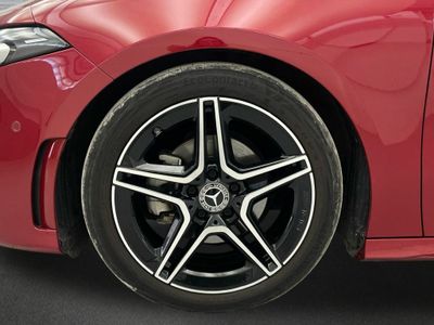 Mercedes Clase A 180 d AMG Line