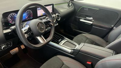 Mercedes GLA 200