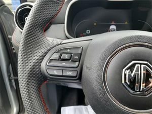 MG ZS 1.5 Luxury  - Foto 2