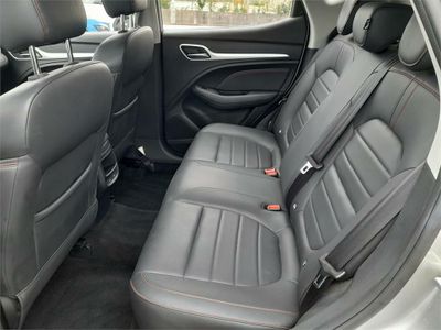 MG ZS 1.5 Luxury