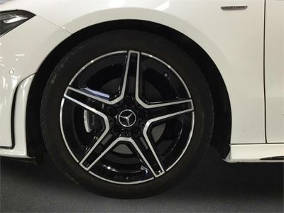Mercedes CLA 180
