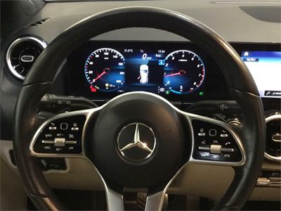 Mercedes GLA 180