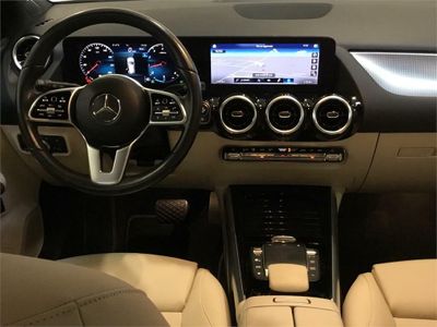 Mercedes GLA 180