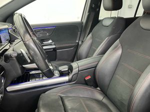 Mercedes GLA 200 d AMG Line (EURO 6d)  - Foto 2