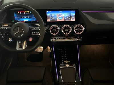 Mercedes GLA Mercedes-AMG GLA 35 4MATIC