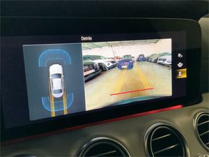 Mercedes Clase E 220 d  - Foto 2