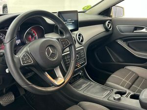 Mercedes GLA 200 CDI / d Urban  - Foto 2