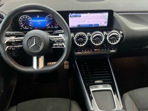Mercedes GLA 200 d AMG Line (EURO 6d)  - Foto 2