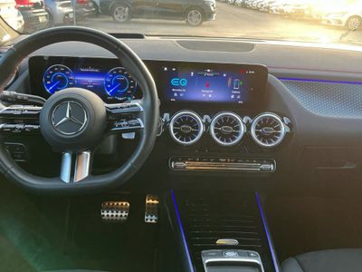 Mercedes EQA 250+
