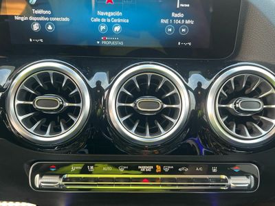 Mercedes EQA 250+