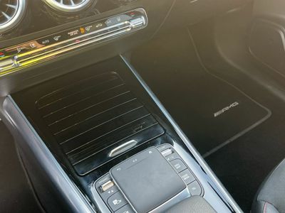 Mercedes EQA 250+