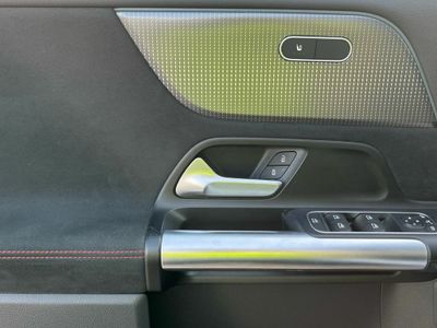 Mercedes EQA 250+