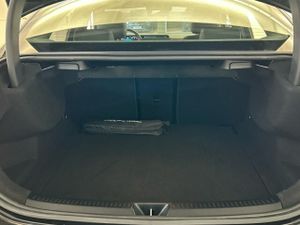 Mercedes Clase A A 180 d Sedan AMG Line (EURO 6d)  - Foto 2