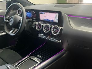 Mercedes GLA 200 d  - Foto 2