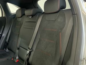 Mercedes GLA 200 d  - Foto 2