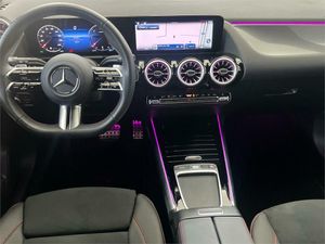 Mercedes GLA 200 d  - Foto 2