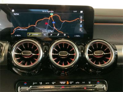 Mercedes EQB EQB 250