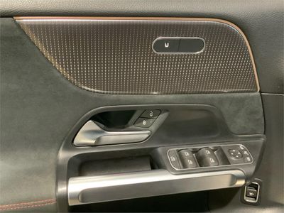 Mercedes EQB EQB 250