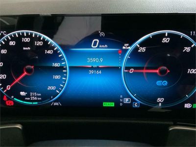 Mercedes EQB EQB 250