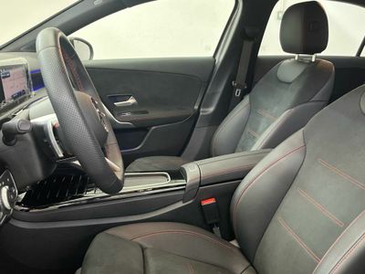 Mercedes Clase A 250 e Berlina con tecnología híbrida EQ