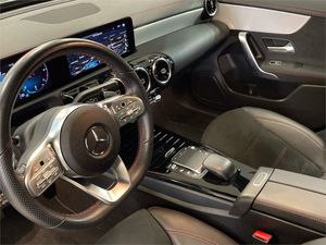 Mercedes CLA 200 D DCT Shooting Brake  - Foto 2