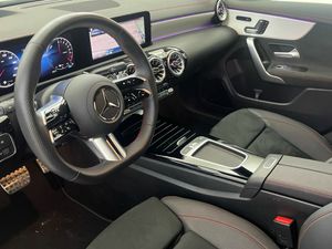 Mercedes CLA 250 e Coupé  - Foto 2