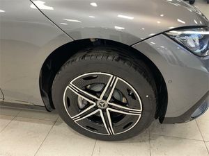 Mercedes EQE EQE 350+ AMG Night Edition  - Foto 2