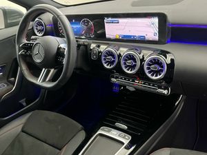 Mercedes Clase A 200 d Compacto  - Foto 2