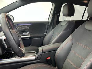 Mercedes GLA 200 d  - Foto 2