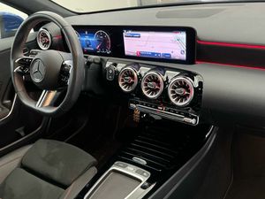 Mercedes Clase A 200 d Compacto  - Foto 2