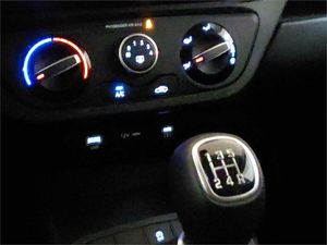 Hyundai i10 1.0 Klass  - Foto 2