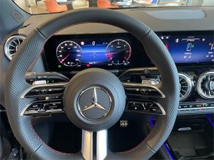 Mercedes GLA 200 D  - Foto 2