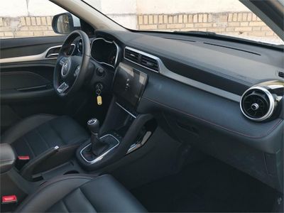 MG ZS 1.5 Luxury