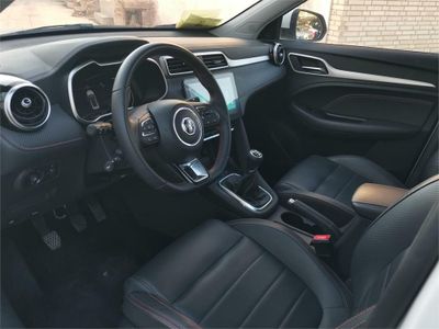 MG ZS 1.5 Luxury