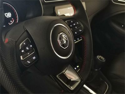 MG ZS 1.5 Luxury