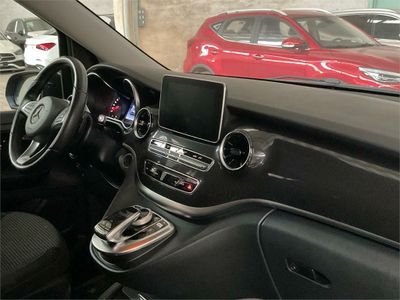 Mercedes Clase V 220 d Avantgarde Largo