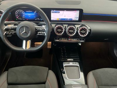 Mercedes Clase A 250 e Berlina con tecnología híbrida EQ