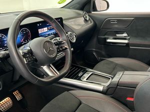 Mercedes GLA 200 d  - Foto 2
